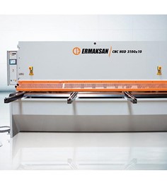 Máy cắt tôn thủy lực CNC HGD