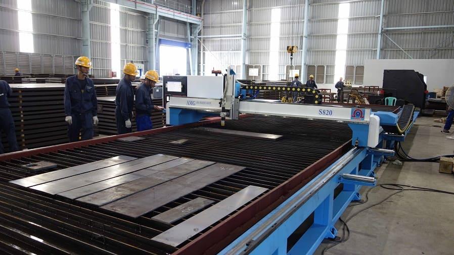 Máy cắt tấm Gas/Plasma CNC AMG model S